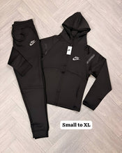 Load image into Gallery viewer, Tracksuit men