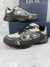 Load image into Gallery viewer, Shoes men