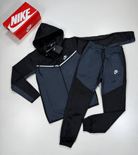 Load image into Gallery viewer, Tracksuit men