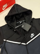 Load image into Gallery viewer, Tracksuit men