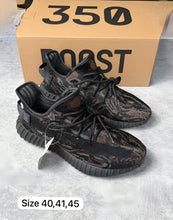 Load image into Gallery viewer, Shoes