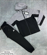 Load image into Gallery viewer, Tracksuit boy