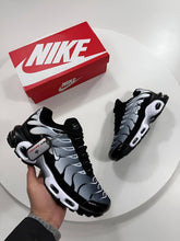 Load image into Gallery viewer, Shoes men