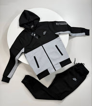 Load image into Gallery viewer, Tracksuit men