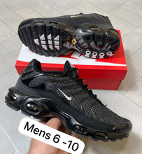 Load image into Gallery viewer, Shoes