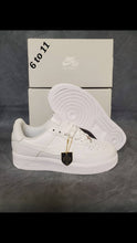 Load image into Gallery viewer, Shoes