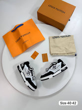 Load image into Gallery viewer, Shoes men
