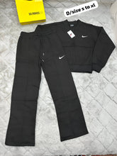 Load image into Gallery viewer, Tracksuit women