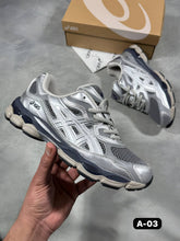 Load image into Gallery viewer, Shoes