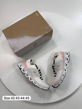 Load image into Gallery viewer, Shoes