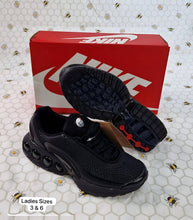 Load image into Gallery viewer, Shoes