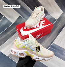 Load image into Gallery viewer, Shoes women