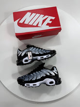 Load image into Gallery viewer, Shoes men