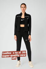 Load image into Gallery viewer, Tracksuit women