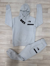 Load image into Gallery viewer, Tracksuit men