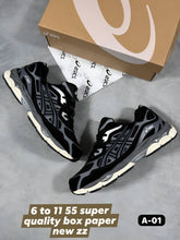 Load image into Gallery viewer, Shoes