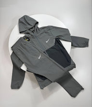 Load image into Gallery viewer, Tracksuit men
