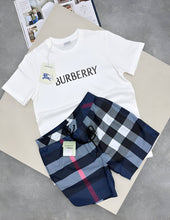 Load image into Gallery viewer, Tshirt