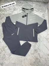 Load image into Gallery viewer, Tracksuit men