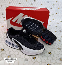 Load image into Gallery viewer, Shoes