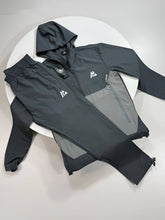 Load image into Gallery viewer, Tracksuit men