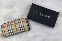Load image into Gallery viewer, Purse