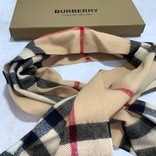 Load image into Gallery viewer, Scarf