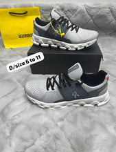 Load image into Gallery viewer, Shoes