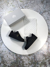 Load image into Gallery viewer, Shoes