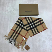 Load image into Gallery viewer, Scarf