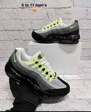 Load image into Gallery viewer, Shoes