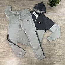 Load image into Gallery viewer, Tracksuit