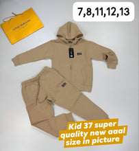 Load image into Gallery viewer, Tracksuit boy