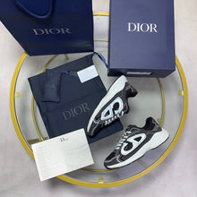 Load image into Gallery viewer, Shoes
