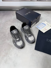 Load image into Gallery viewer, Shoes men