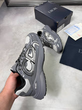 Load image into Gallery viewer, Shoes men