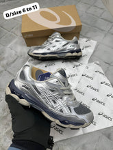 Load image into Gallery viewer, Shoes