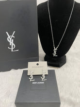 Load image into Gallery viewer, Necklace Set