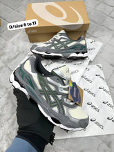Load image into Gallery viewer, Shoes