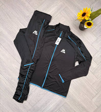 Load image into Gallery viewer, Tracksuit women