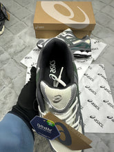 Load image into Gallery viewer, Shoes