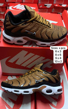 Load image into Gallery viewer, Shoes men