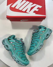 Load image into Gallery viewer, Shoes men