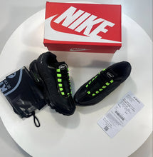 Load image into Gallery viewer, Shoes men