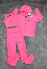 Load image into Gallery viewer, Tracksuit women