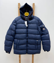 Load image into Gallery viewer, Jacket men