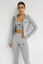 Load image into Gallery viewer, Tracksuit women