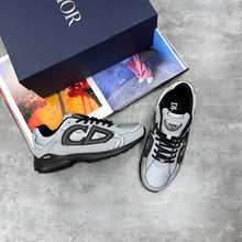 Load image into Gallery viewer, Shoes men