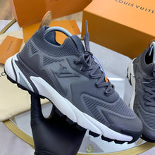 Load image into Gallery viewer, Shoes men