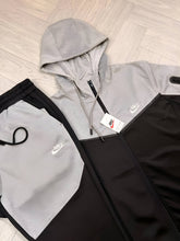 Load image into Gallery viewer, Tracksuit men